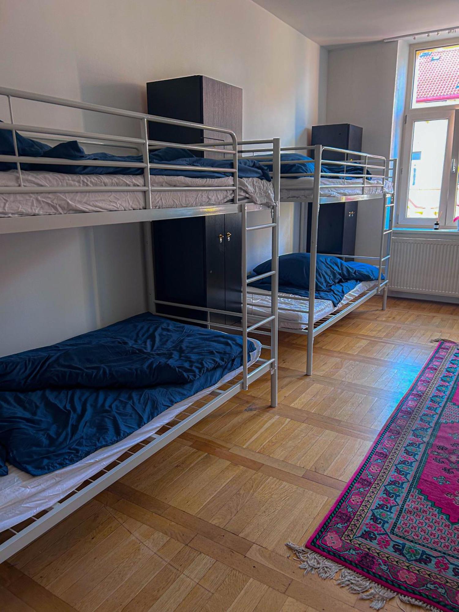 In Hostel ปราก ภายนอก รูปภาพ